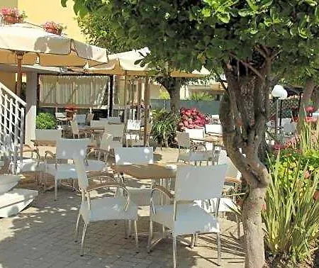 Sedonia Hotel
